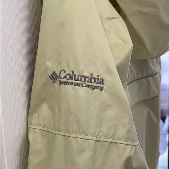 Windbreaker jacket - Picture 3 of 3